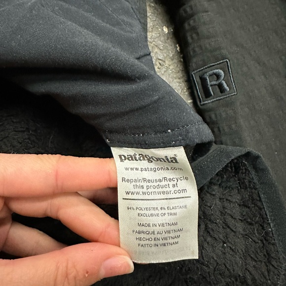 PATAGONIA Womens M Black R2 TECHFACE Hoody Zip Jacket 83735 - Picture 6 of 8